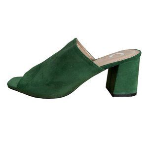 Brinley Co. Womens Green Heeled Faux Suede Slip On Block Shoes Size 11
